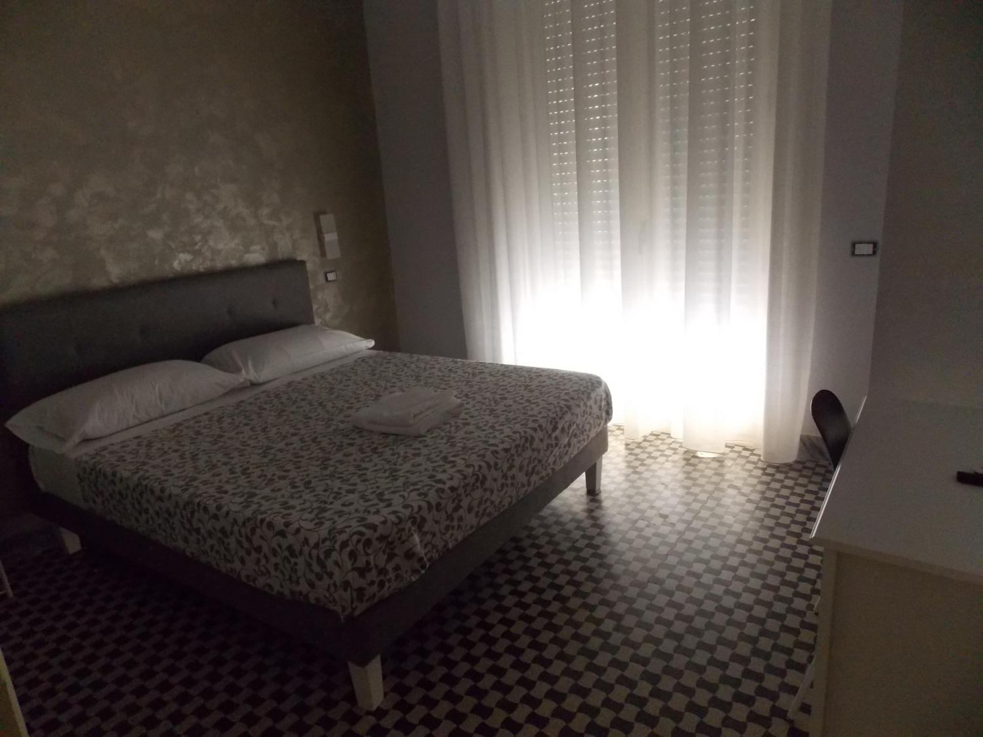 Central Palace Reggio di Calabria Ngoại thất bức ảnh